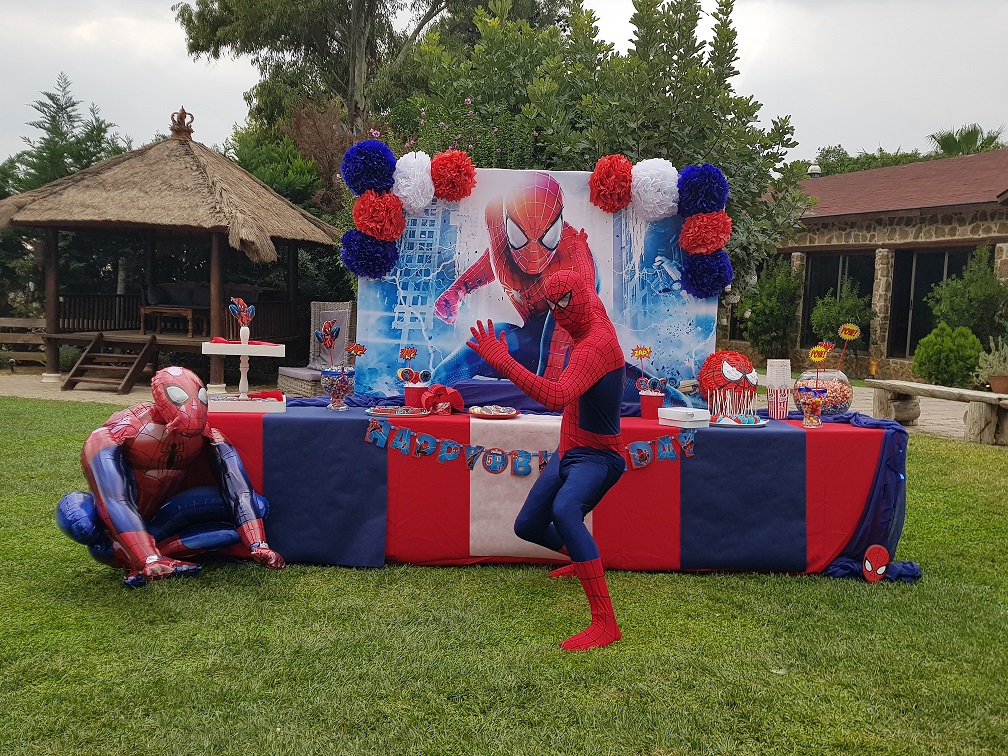 Αποκριάτικο παιδικό πάρτυ με τον Spiderman