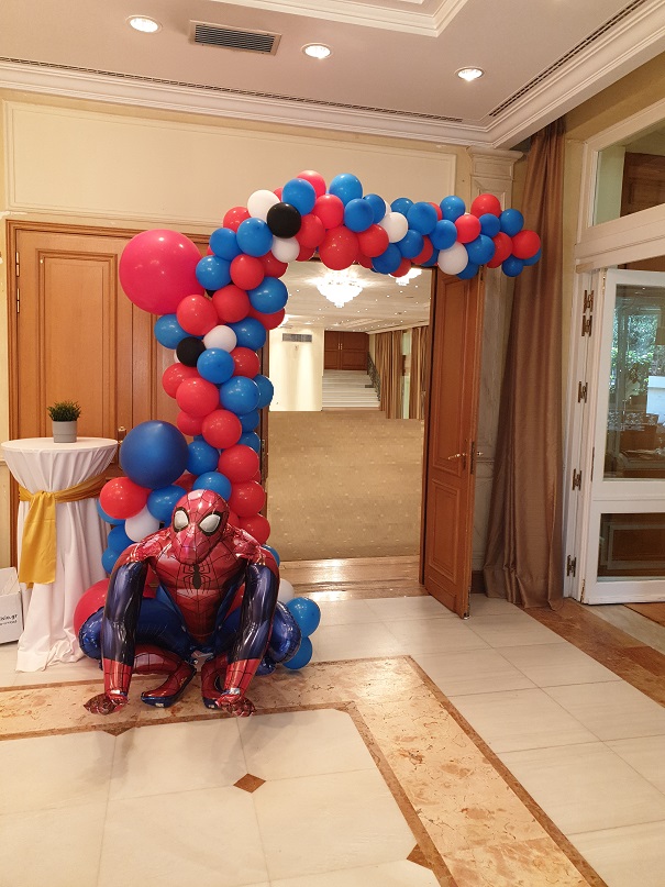 Μπαλόνια για πάρτυ : ΓΩΝΙΑ SPIDERMAN ΜΕ ΦΙΓΟΥΡΑ