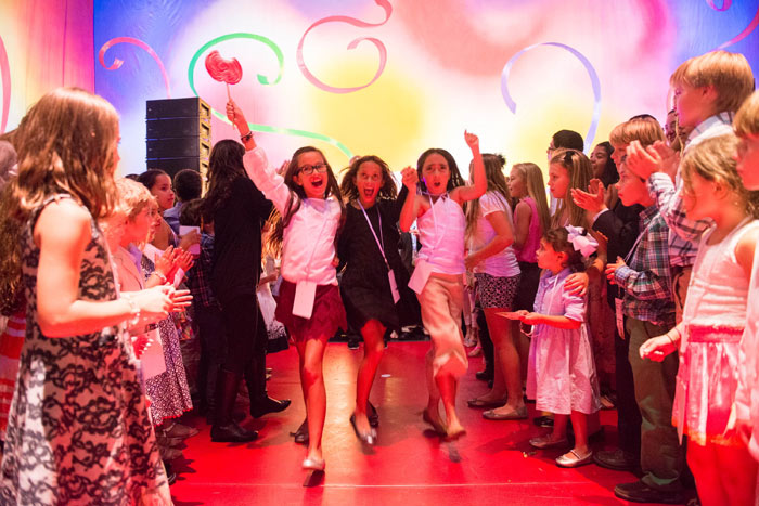 Παιδικό πάρτυ με μουσική και χορό : CHEERLEADER GIRLS