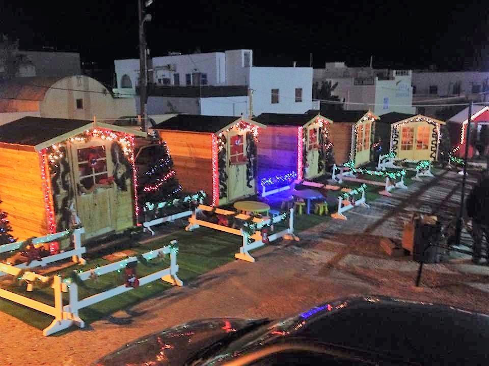 Διοργάνωση χριστουγεννιάτικου χωριού ΣΑΝΤΟΡΙΝΗ 2015